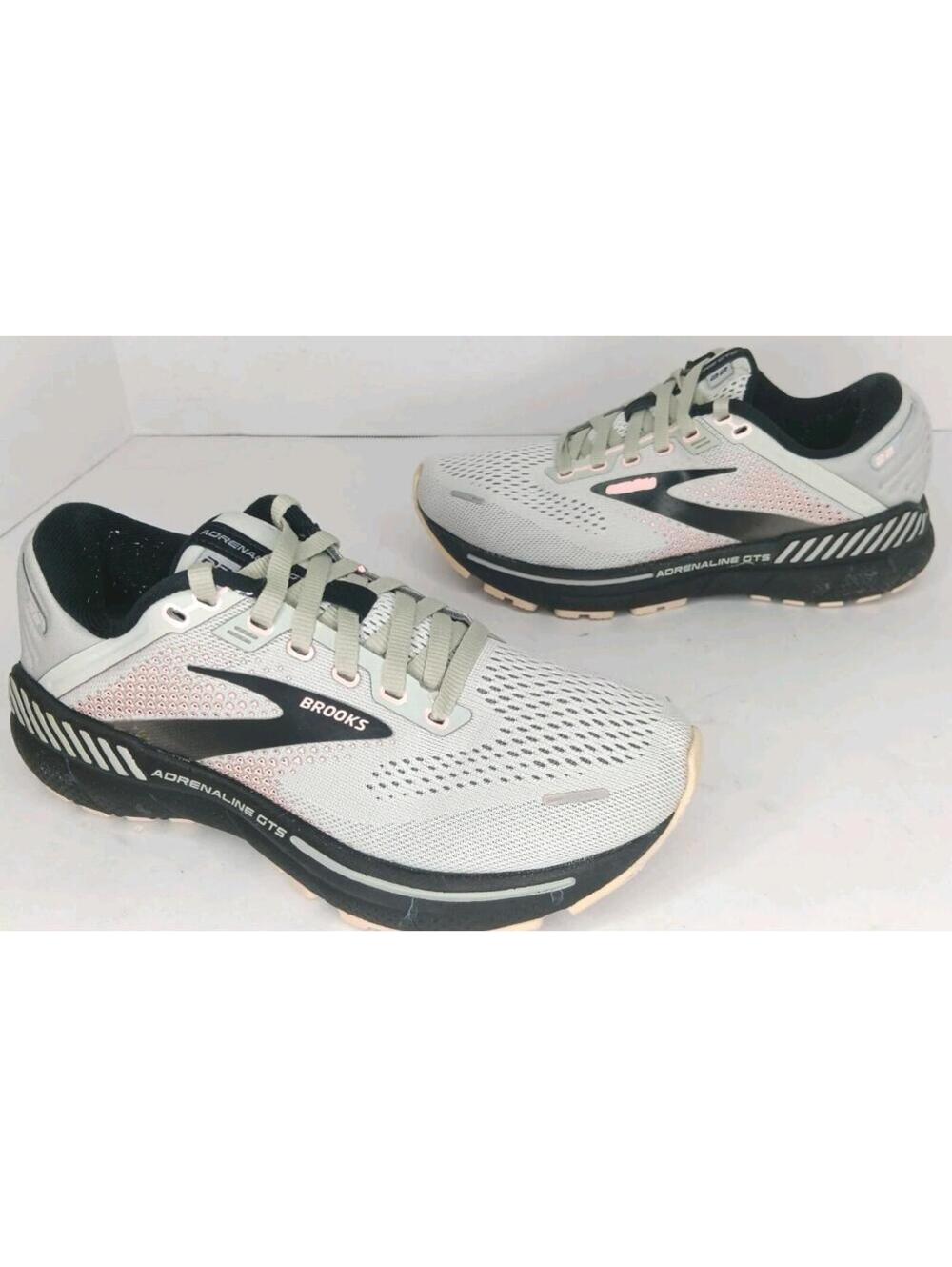 Brooks Shoes Women 6.5 White Black Adrenaline GTS 22 Running Sneaker 1203531B035